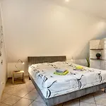 'am Weidenring' Apartamento