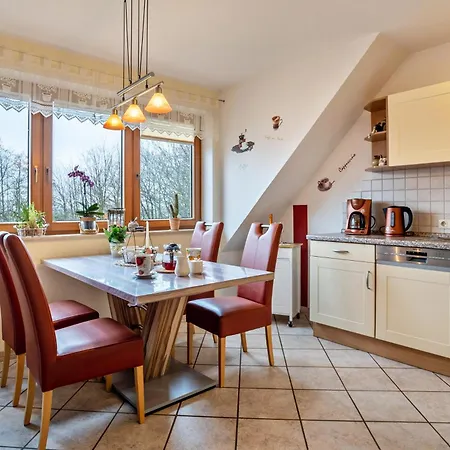 Apartman 'am Weidenring' *